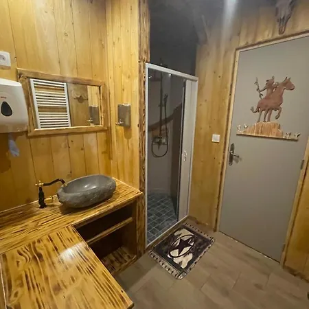 Du Vieux Bourg Апартаменты Le Vieux Bourg (Cotes-d'Armor)