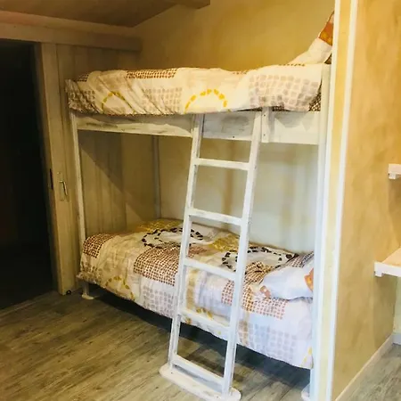 Du Vieux Bourg Апартаменты