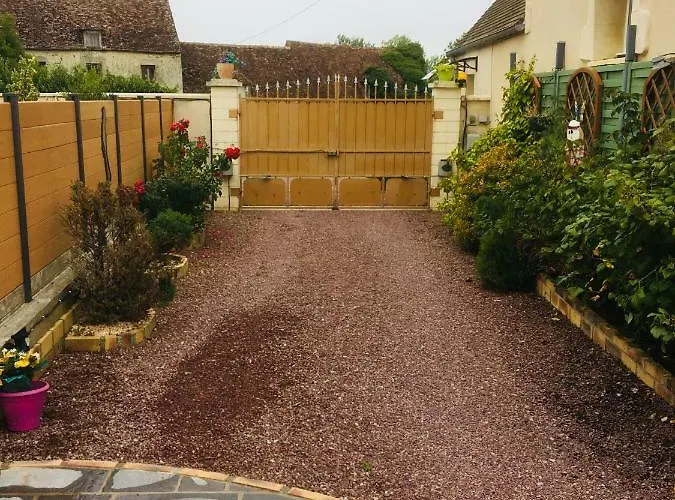 Du Vieux Bourg Apartment Le Vieux Bourg (Cotes-d'Armor)