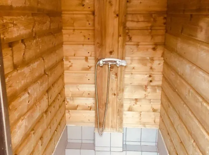 Du Vieux Bourg * Le Vieux Bourg (Cotes-d'Armor)